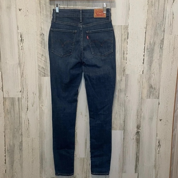 Levis Womens 721 High Rise Skinny Lightly Distressed Jeans- Dark Wash size 26 - Picture 4 of 7
